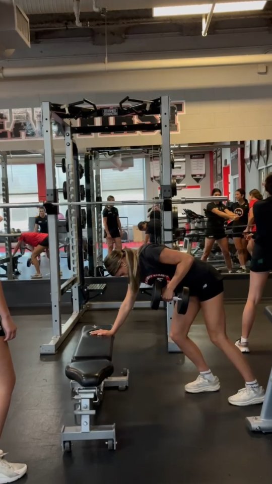 The drive we’re carrying into 2026⚡

...
Interested in joining OHA Penticton for the 2026/27 season? Registration is now open for our 2026 Evaluation Camps 👉🏼 LINKS IN BIO 

#OkanaganHockey #OHA #HockeyAcademy #CSSHL #Penticton